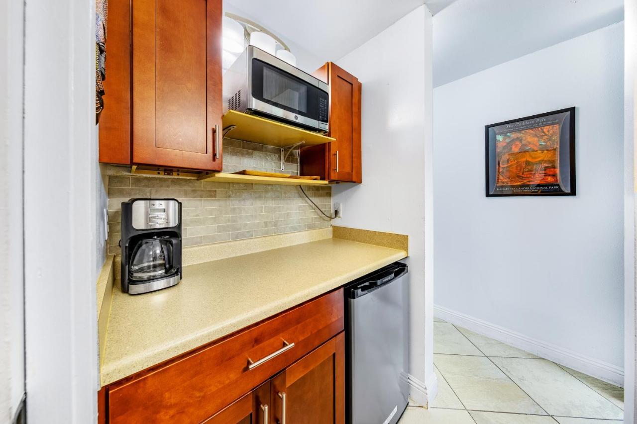 Downtown Hawaiian Paradise Condo With Hot Tub, Pool & Beach - Kona Islander Inn Kailua-Kona Luaran gambar